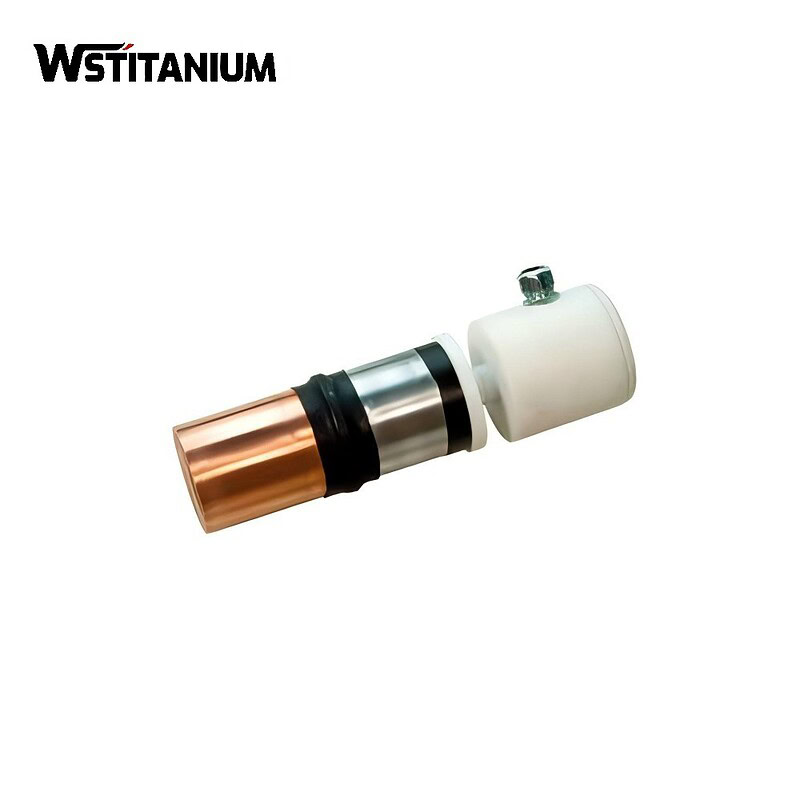 High-quality cosmetic pump for durable packaging and precise dispensing, ideal for skincare and beauty products. Crafted with premium materials in a sleek design for professional beauty and cosmetic applications.