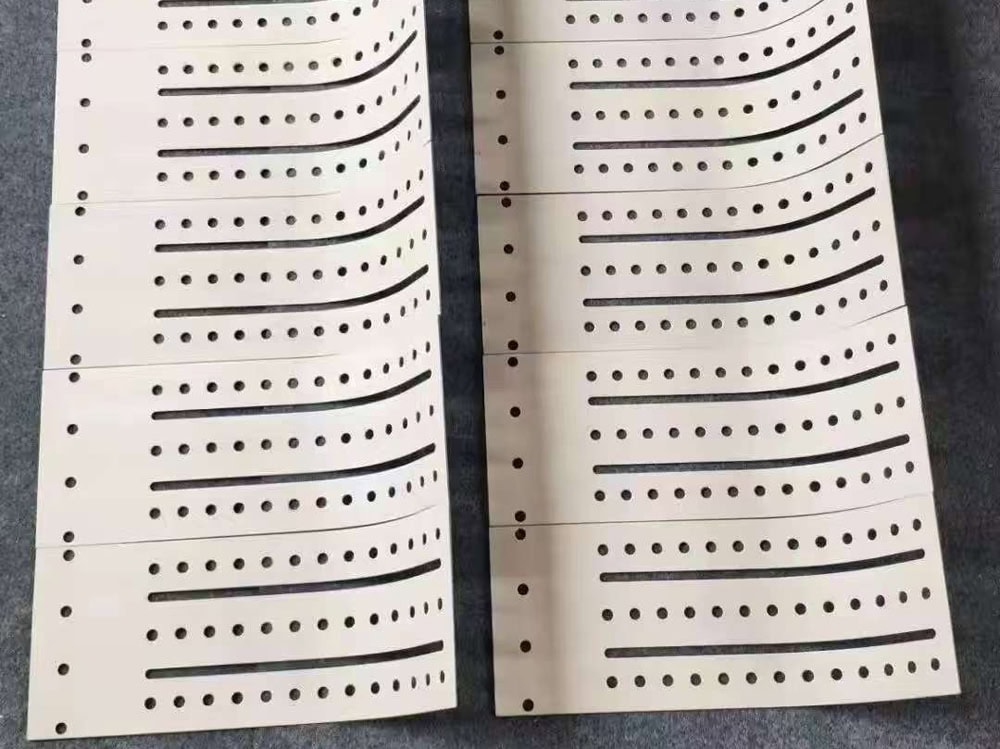 Platinum-titanium anodes for Medical Applications